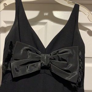 VTG beautiful black gown, bow accent, flare bottom